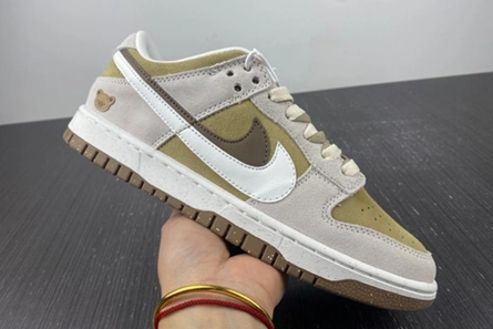 Top-grade copy StreetReady 2032 NIKE Dunk Low DO9457-100