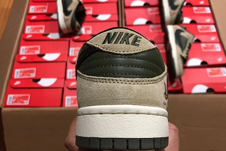 Reproduction Stylish 1263 Nike Dunk SB TRAVIS SCOTT PS X DUNK LOW CU1726 100