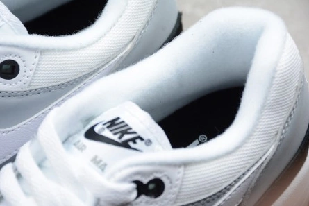 Style match Stylish 7454 Nike Air Max 1 Wolf Grey AH8145-003