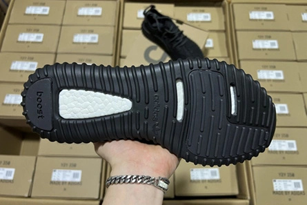 1:1 copy Stylish 7494 Adidas YEEZY 350 Boost Pirate Black BB5350
