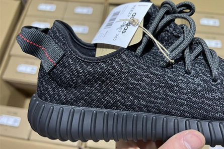 1:1 copy Stylish 7494 Adidas YEEZY 350 Boost Pirate Black BB5350