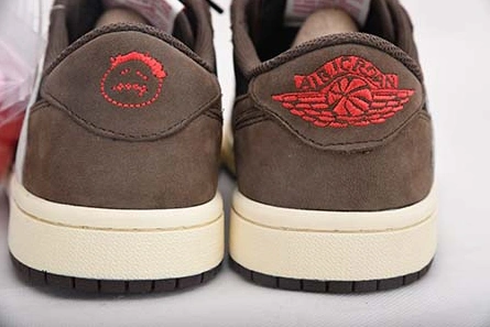 Mirror quality TRAVIS SCOTT AIR JORDAN 1 LOW DARK MOCHA CQ4277-001 BestValue 8347