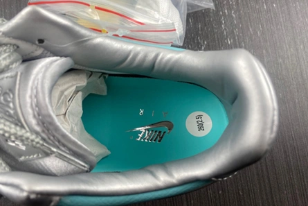 Clearance-priced Tiffany & Co. x Nike Air Force 1 Low DZ1382-003 Trendsetting 2742