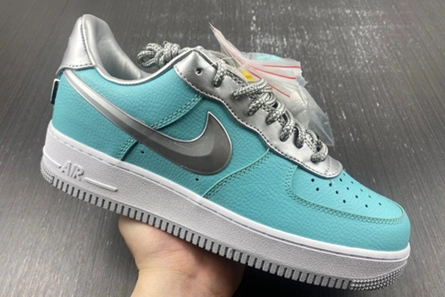 Clearance-priced Tiffany & Co. x Nike Air Force 1 Low DZ1382-003 Trendsetting 2742