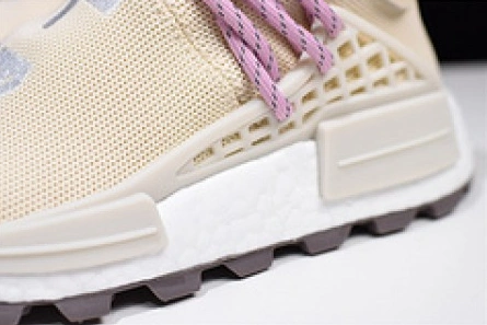 Accessible luxury Timeless 3930 adidas NMD Hu Pharrell NERD Cream - EE8102