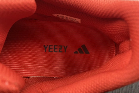 Non-authentic version Timeless 4120 adidas YEEZY BOOST 700 “Hi-Res Red” HQ6979