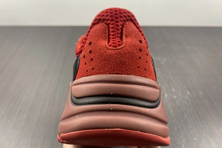 Non-authentic version Timeless 4120 adidas YEEZY BOOST 700 “Hi-Res Red” HQ6979