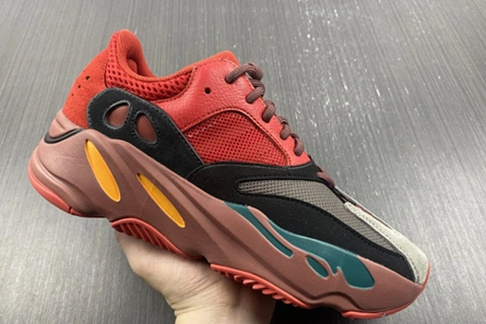 Non-authentic version Timeless 4120 adidas YEEZY BOOST 700 “Hi-Res Red” HQ6979