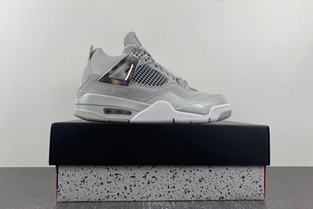 Timeless 4863 Jordan 4 Retro Frozen Moments  AQ9129-001