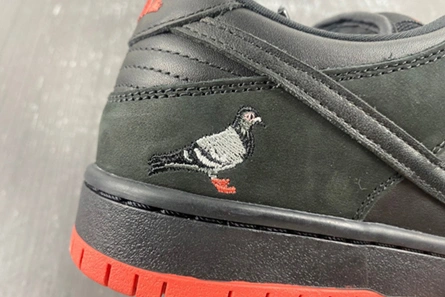 Luxury copy Timeless 4975 Nike SB Dunk Low Black Pigeon 883232-008