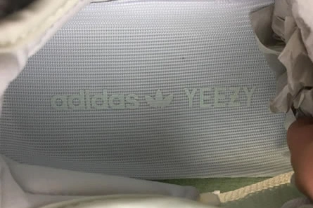 Non-authentic version Timeless 5065 Yeezy Boost 350 V2 Hyper Space EG7491