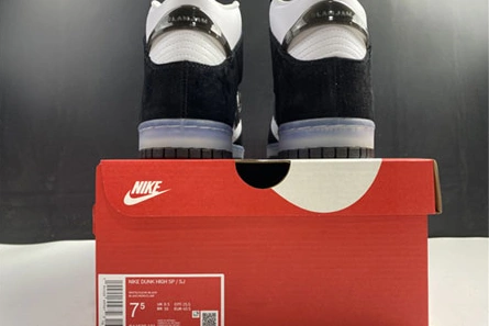 Inspired design Timeless 590 Slam Jam x Nike Dunk High  DA1639-101