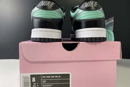 Modestly priced Timeless 8536 NIKE DUNK SB DIAMOND TIFFANY 304292 402