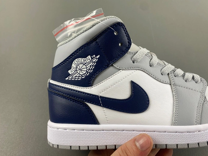 Low-cost Timeless 8600 Jordan 1 Mid Wolf Grey Midnight Navy  DQ8426-104