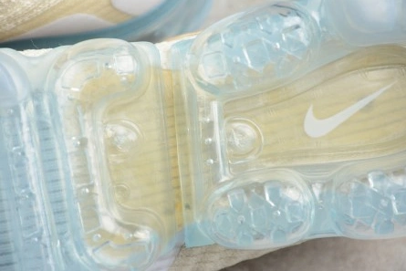 Reasonably priced TopPick 3847 Nike Womens Air Vapormax Flyknit 2.0 Light Cream 942843-201