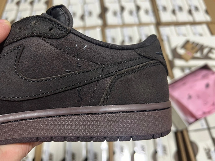 Reasonably priced Travis Sco tt x Air Jordan 1 Low OG DM7866-202 DailyWear 1727