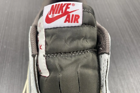 1:1 copy Travis Scott x Air Jordan 1 DM7866-162 Sleek 9293