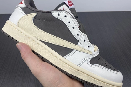 1:1 copy Travis Scott x Air Jordan 1 DM7866-162 Sleek 9293