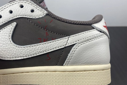 1:1 copy Travis Scott x Air Jordan 1 DM7866-162 Sleek 9293