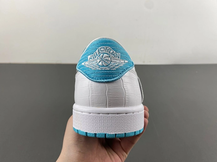 Travis Scott x Air Jordan 1 DM7866-771 Elegant 3220