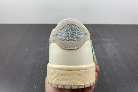 Travis Scott x Air Jordan 1 Low DM7866-102 Comfortable 5864