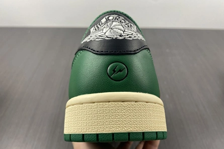 Travis Scott x Air Jordan 1 low DM7866 128 EyeCatching 5032