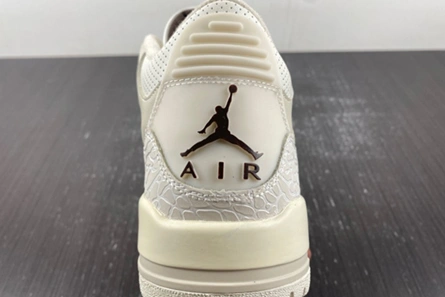 Travis Scott x Air Jordan 3 “Palomino” 136064-668 EyeCatching 5382