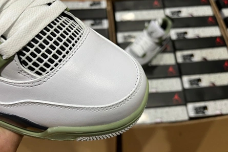 Accessible luxury Trendsetting 124 Air Jordan 4 “Seafoam” AQ9129-103