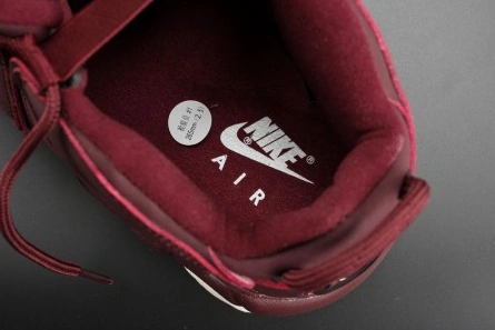 Budget-friendly Trendsetting 1974 Nike Air More Uptempo 