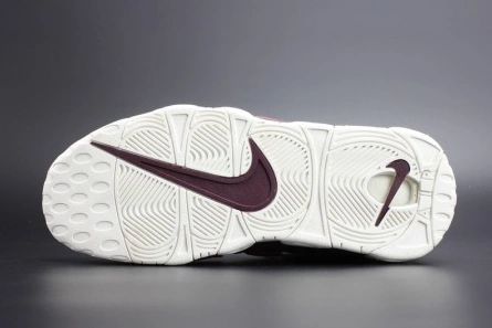 Budget-friendly Trendsetting 1974 Nike Air More Uptempo 
