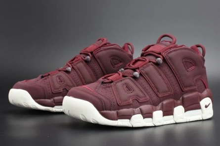 Budget-friendly Trendsetting 1974 Nike Air More Uptempo 