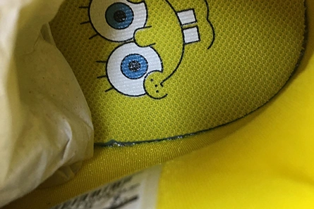 Cost-effective Trendsetting 2303 NIKE KYRIE 5 SPONGEBOB SQUAREPANTS AO2919-700