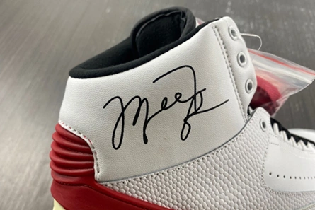 Savvy-priced Trendsetting 281 Jordan 2 Retro dj4375-101