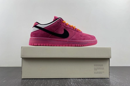 Trendsetting 5545 The Powerpuff Girls x Nike SB Dunk Low “Buttercup”  FZ8319-600