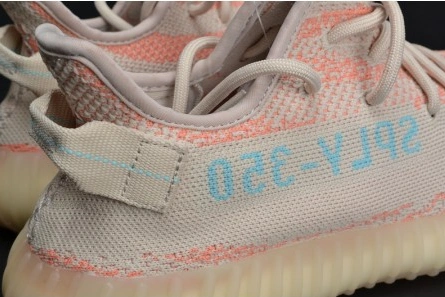 Replica Trendsetting 7793 Adidas Yeezy Boost 350 V2 Chalk Coral B37574