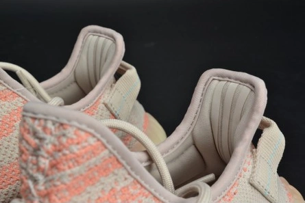 Replica Trendsetting 7793 Adidas Yeezy Boost 350 V2 Chalk Coral B37574