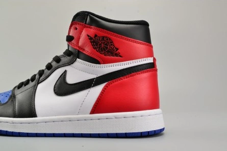 Everyday-priced Trendy 7735 AIR JORDAN 1 RETRO HIGH OG  555088-026