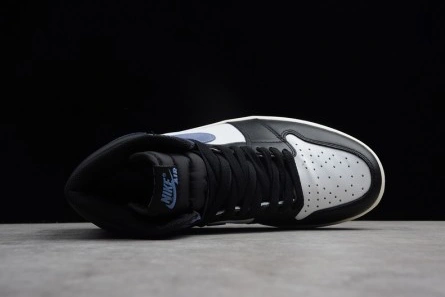 Premium replica Unique 1199 Jordan 1 Retro High Blue Moon 555088-115