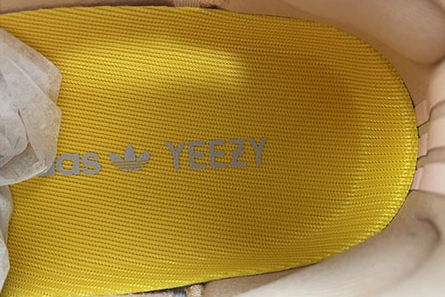 Value-driven Unique 1426 adidas Yeezy Boost 350 V2 GW2870