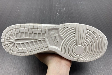 Clearance-priced Unique 2628 Nike Dunk Low Disrupt 2 Pale Ivory  DH4402-100