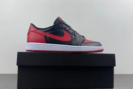 Replica UrbanStyle 3527 Air Jordan 1 Low OG “Bred” 705329-001