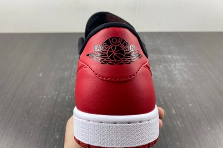 Replica UrbanStyle 3527 Air Jordan 1 Low OG “Bred” 705329-001