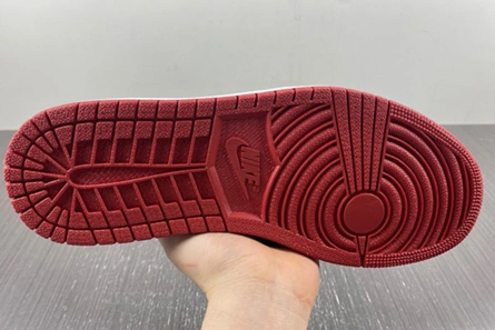 Replica UrbanStyle 3527 Air Jordan 1 Low OG “Bred” 705329-001
