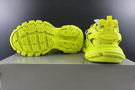 Modestly priced UrbanStyle 3685 BALENCIAGA SNEAKER UNI-MATTE FULL COLOR NOT WASH LIME 542023 W2LA1 3501