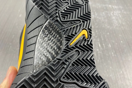Cost-effective UrbanStyle 5675 Nike Kobe 4 Protro FQ3544-001