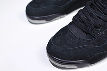 Superclone UrbanStyle 7357 Nike Air Jordan 4 retro kaws black 930155-001