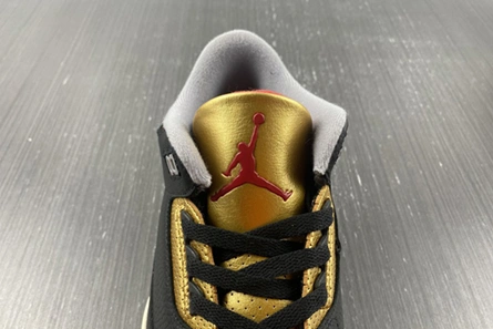 UrbanStyle 9427 Air Jordan 3 WMNS “Black Gold” CK9246-067