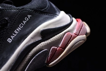 Replica Versatile 1511 BALENCIAGA TRIPLE S W06E1-1000
