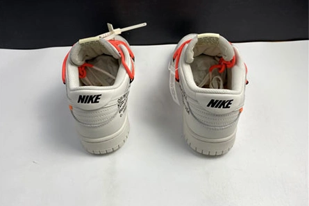 Versatile 1957 Off-White x Nike Dunk Low CT0856- 900