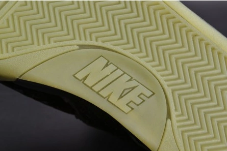 Master copy Versatile 7639 NIKE AIR YEEZY 2 